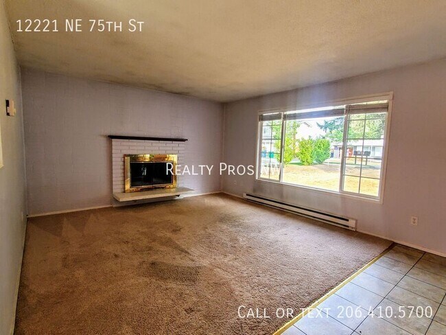 Foto del edificio - 12221 NE 75th St