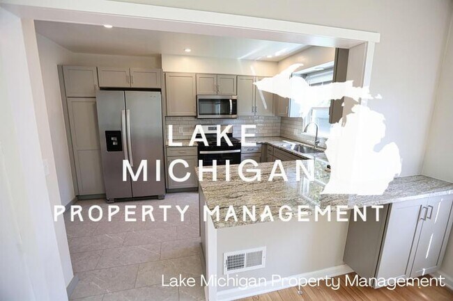 Foto del edificio - 1842 Diamond Ave NE