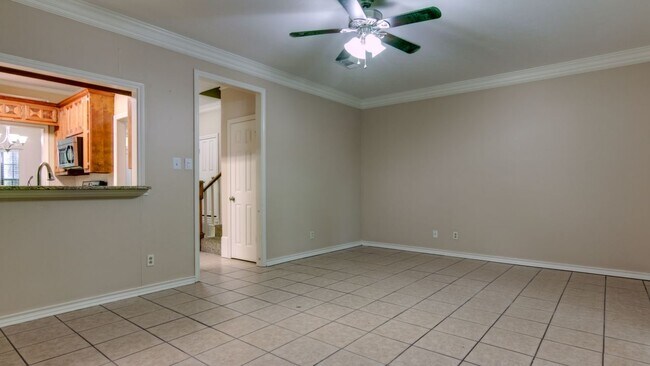 Building Photo - 3520 Wyatt Ln