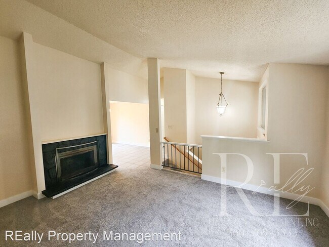 Foto del edificio - 5 br, 2 bath House - 8406 Hickory Pl