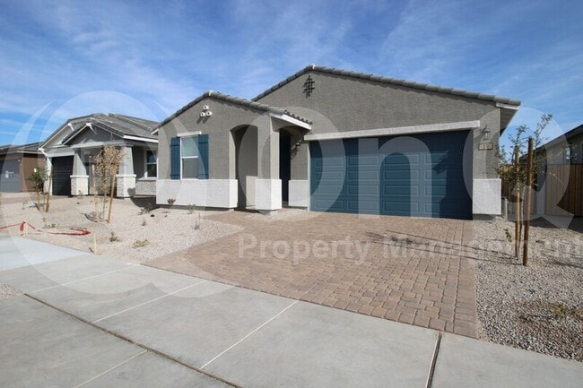 Building Photo - 39 S 176th Dr
