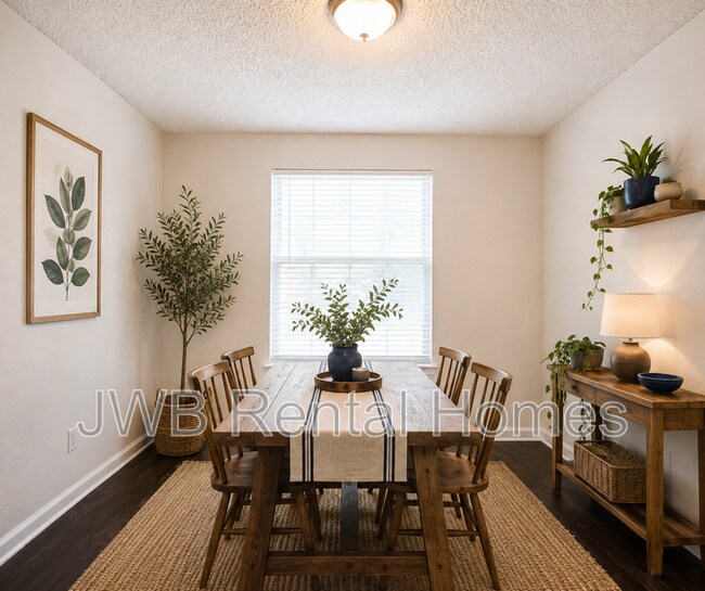 Foto del edificio - 1596 W 30th St