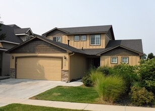 Building Photo - 718 W Sedgewick St