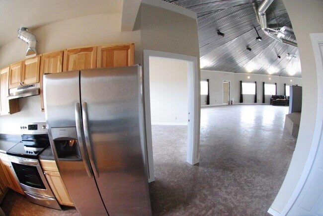 Building Photo - 45978 TX-118