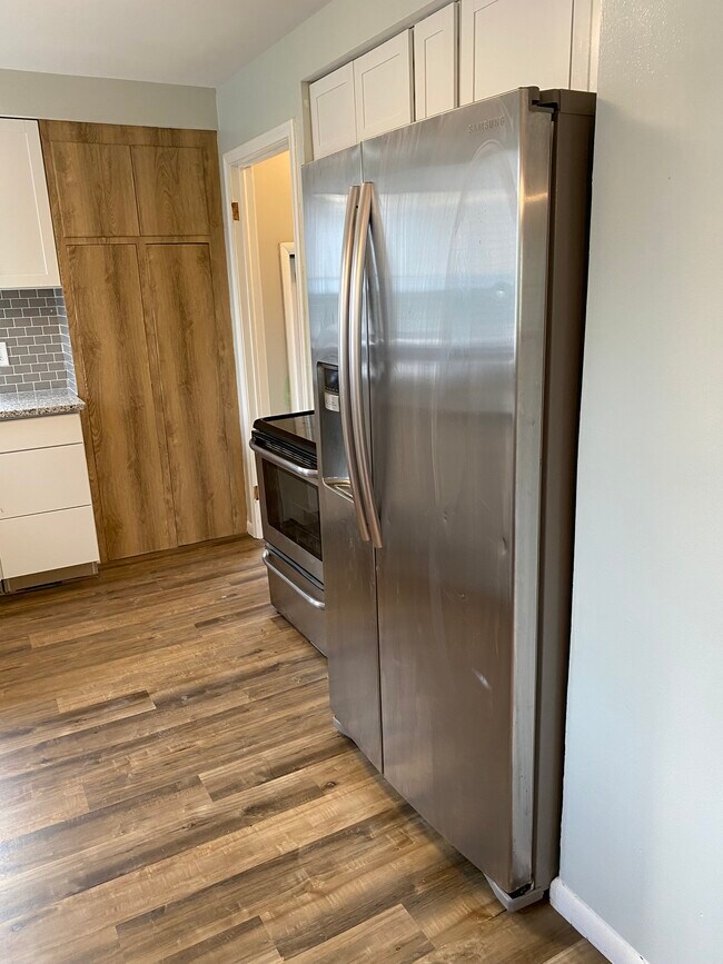 Foto del edificio - 1550 S Harris Rd