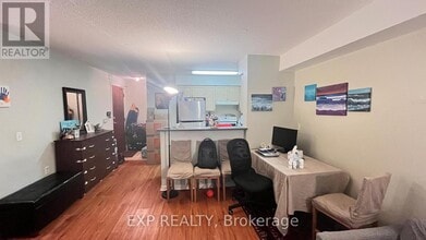 Building Photo - 26 Olive Ave