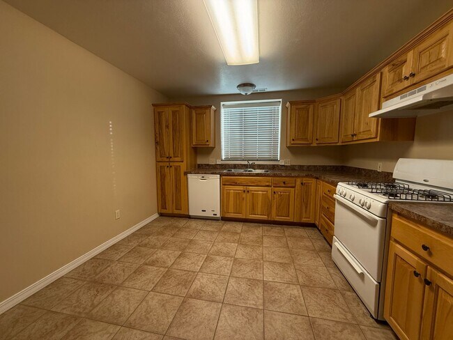 Foto del edificio - 460 Center St