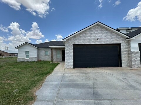 Foto principal - 5738 Lehigh St