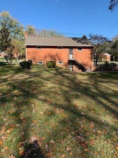 Building Photo - 8113 D'Arcy Rd