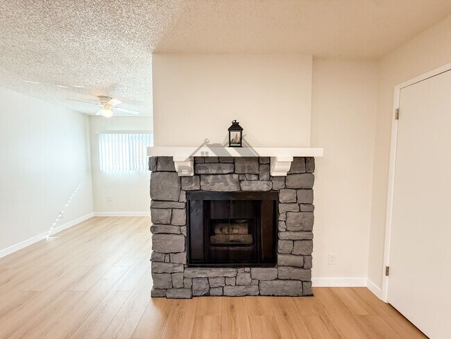 Foto del edificio - 13347 Victory Blvd