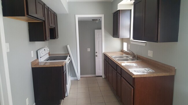 Building Photo - 16866 Monte Vista