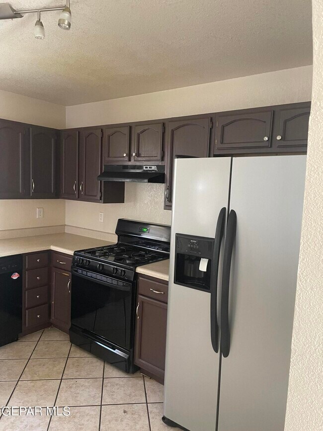 Building Photo - 3069 Jose Ortiz Ln