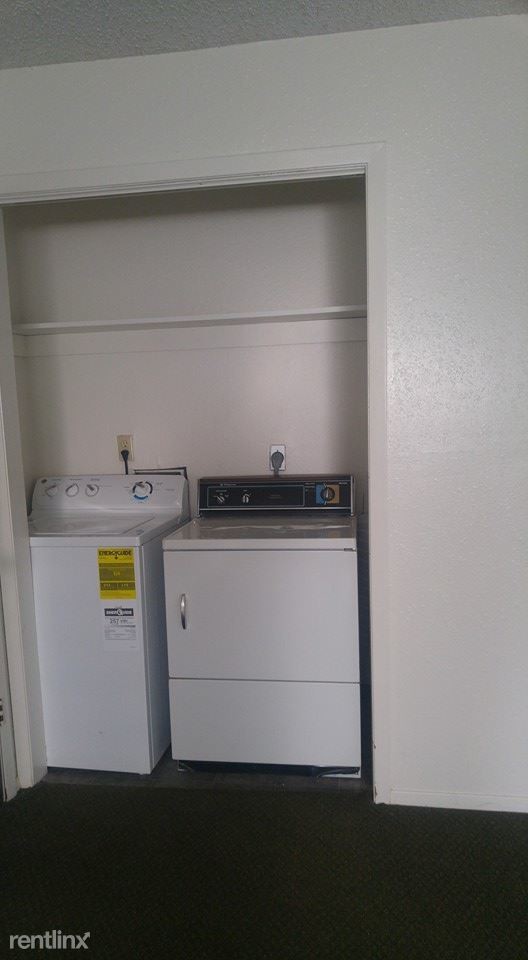 Foto del edificio - 2 br, 1 bath Apartment - 6026 NW 23rd St