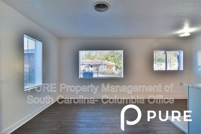 Building Photo - 1304 Suber St