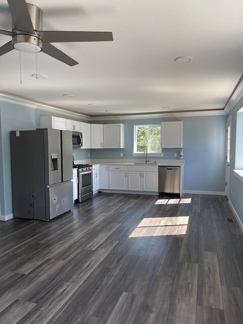 Building Photo - 2831 N Garnet Ln