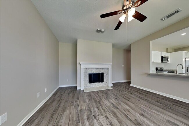 Foto del edificio - 25714 Oakridge Forest Ln