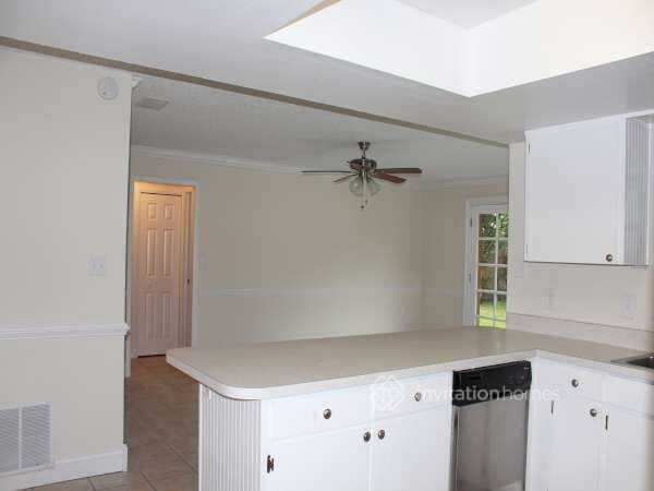 Building Photo - 5206 Ardmore Dr