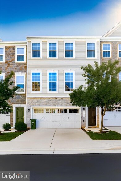 Building Photo - 21493 Willow Breeze Sq