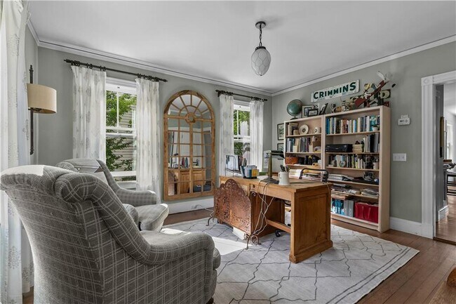 Foto del edificio - 132 Ruggles Ave