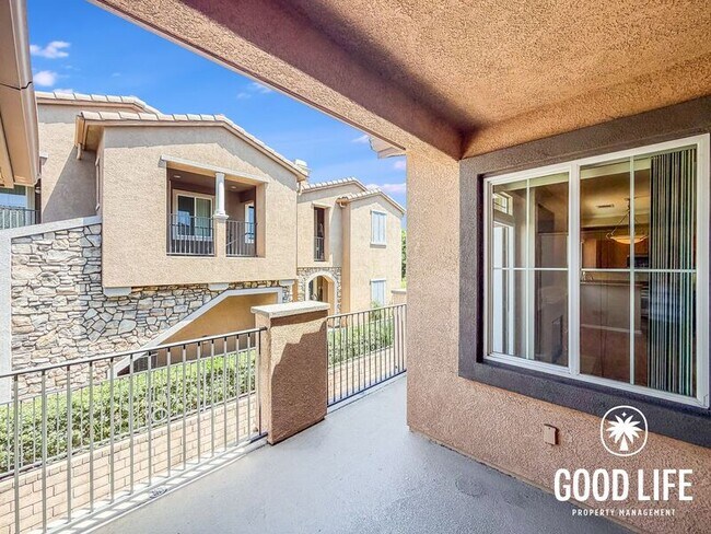 Foto del edificio - 10880 Serafina Ln