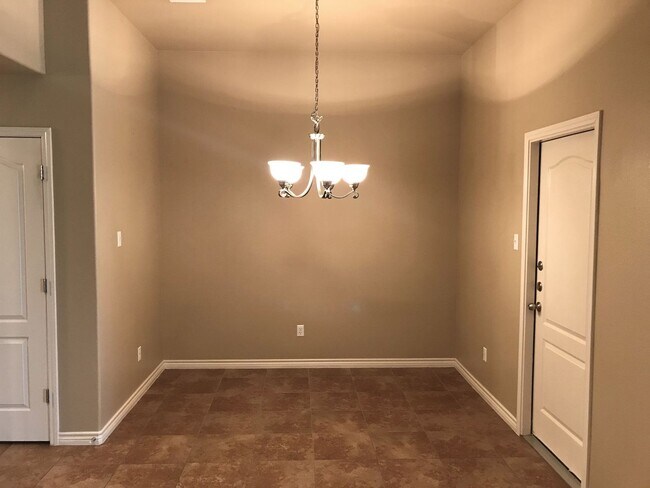 Foto del edificio - 2 Bedroom | 2 Bath  Located off Clear Creek Road in Killeen.
