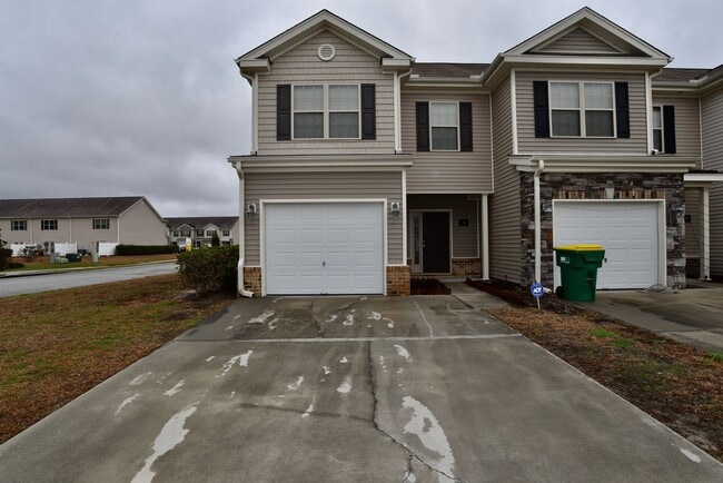 Building Photo - 5 Canyon Oak Loop