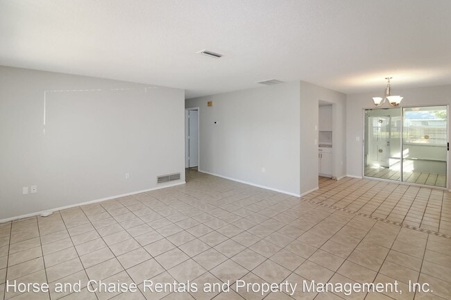 Building Photo - 2 br, 2 bath House - 637 Everest Rd