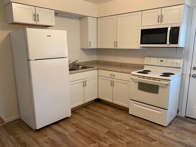 Foto del edificio - 4308 W Bethany Dr