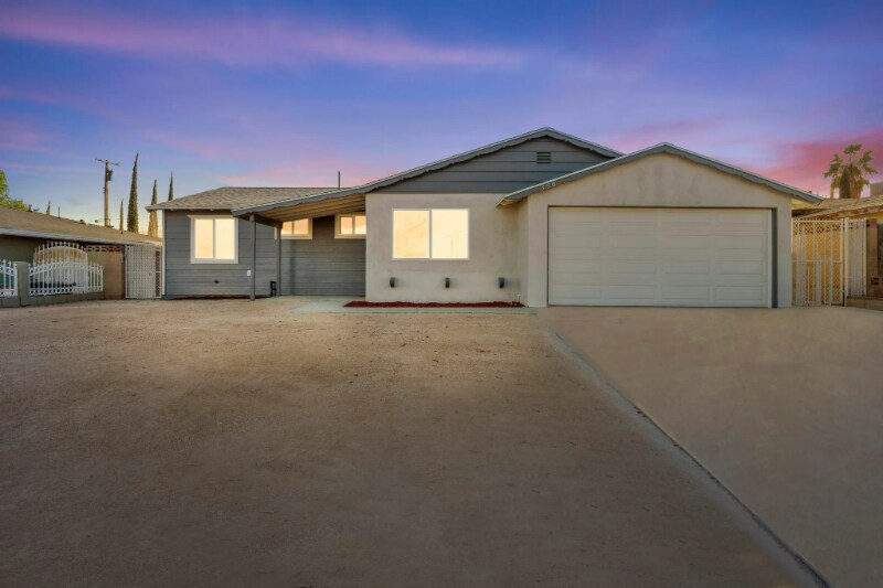 Primary Photo - 350 E Ave R 11