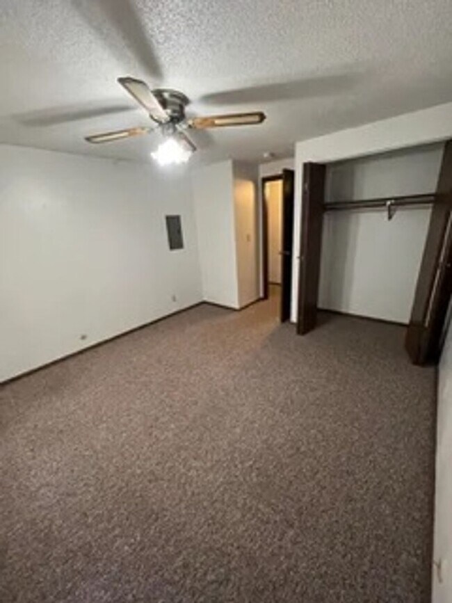 Foto del edificio - 102 Rob Roy Ln