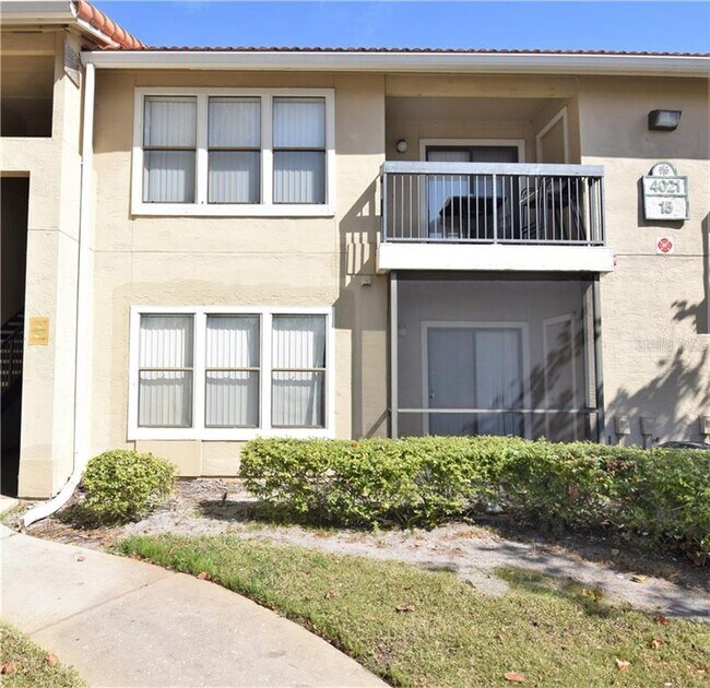 Foto del edificio - 4021 Crockers Lake Blvd