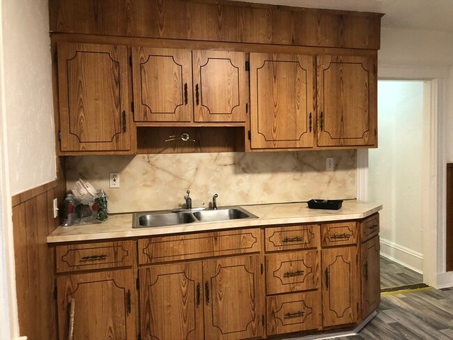 Building Photo - 14 K K Terrace