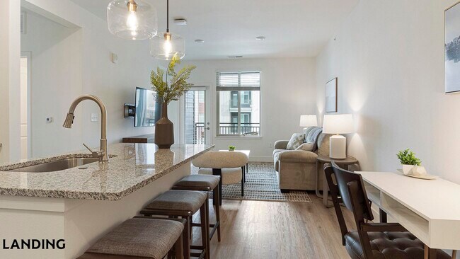 Foto del edificio - 10670 Jake Jabs Blvd