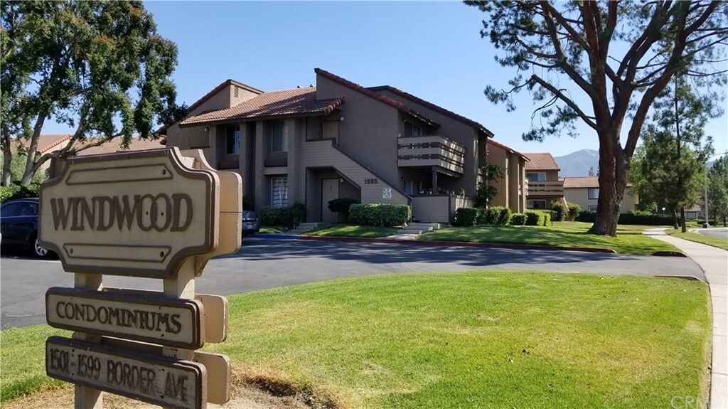 1595 Border Ave Unit H, Corona, CA 92882 Condo for Rent in Corona, CA