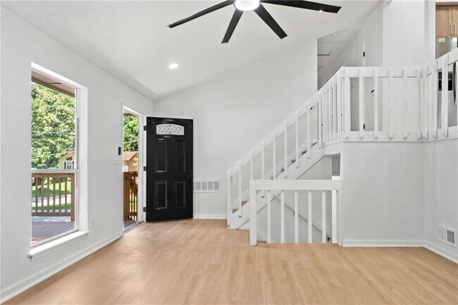 Foto del edificio - 4050 Daron Ct