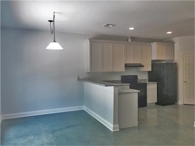 Building Photo - 18018 LA-25