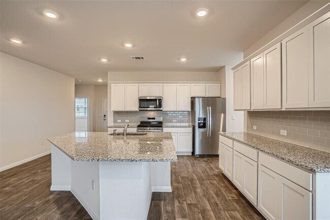 Building Photo - 316 Charles Trl