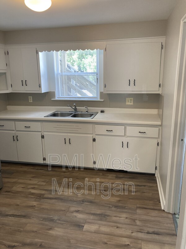 Foto del edificio - 927 10th St NW