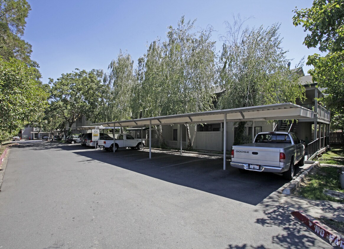 Elkhorn Village Apartments Apartments 904 Oak Ln Rio Linda, CA