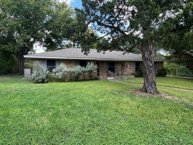 Foto del edificio - Lovely secluded home in Waco!