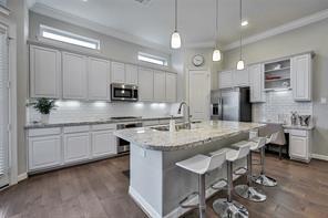 Foto del edificio - 13406 Stoneleigh Terrace Dr