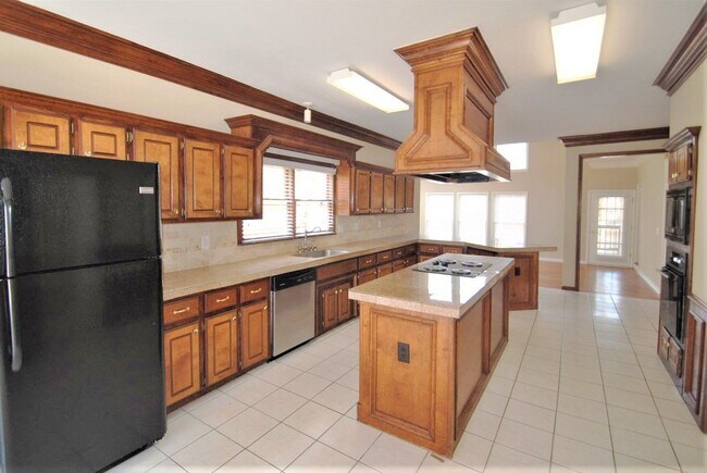 Foto del edificio - 2801 Autumn Lake Ln
