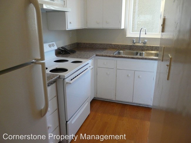 Building Photo - 883 Di Fiore Dr