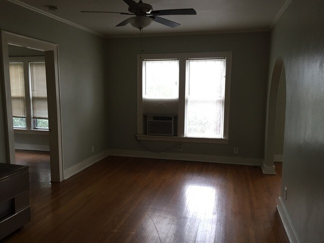 Foto del edificio - 2517 Grove Cir