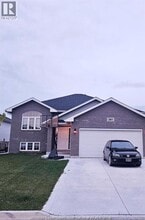 Building Photo - 393 Magnolia Ln