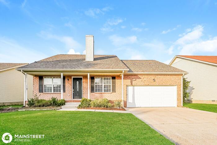 Primary Photo - 1919 WATERFORD DR, OLD HICKORY, TN 37138