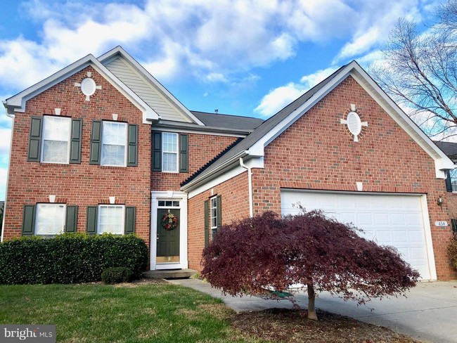 Building Photo - 450 Creeks End Ln