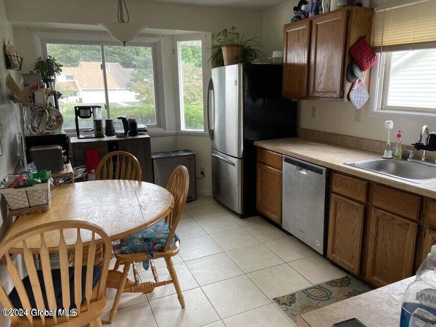 Foto del edificio - 59 Green Meadow Dr