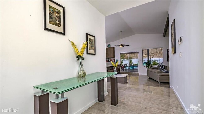 Building Photo - 3 br, 2 bath House - 52273 Avenida Madero