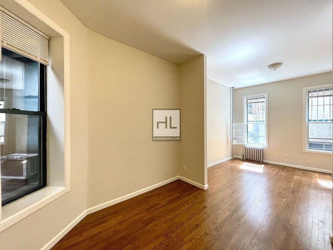 Building Photo - Sunny and Spacious Studio | 54 East 7th St...